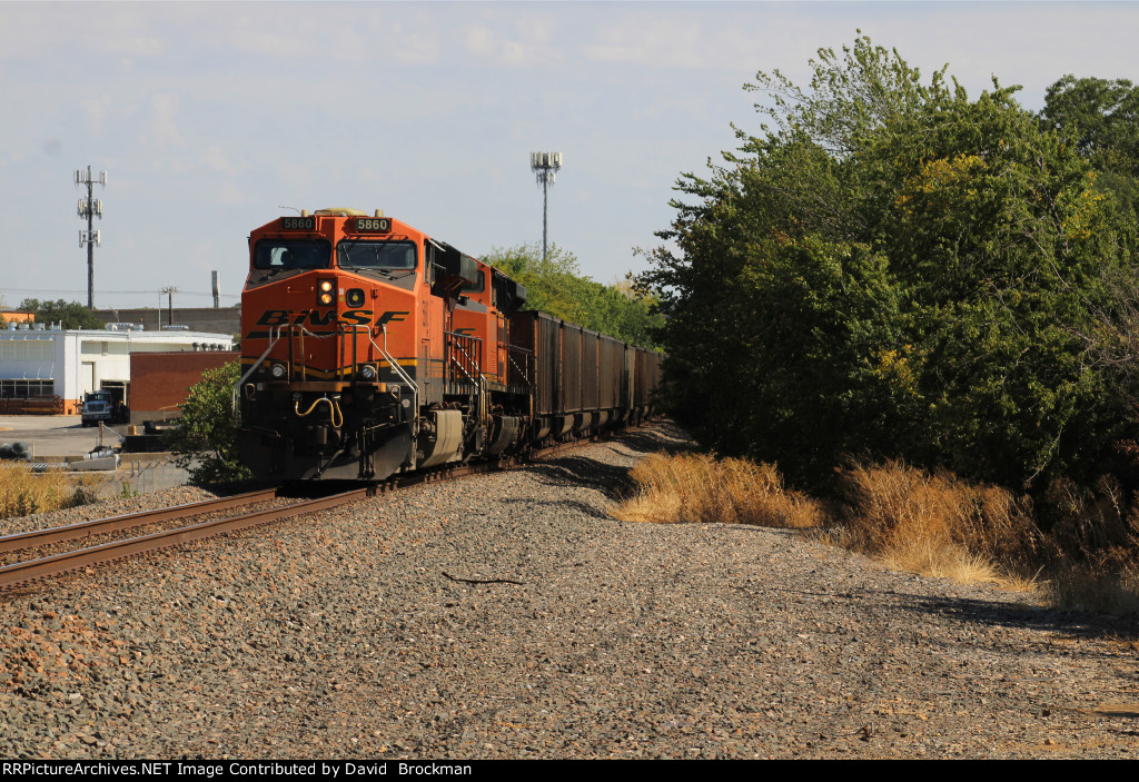 BNSF 5860